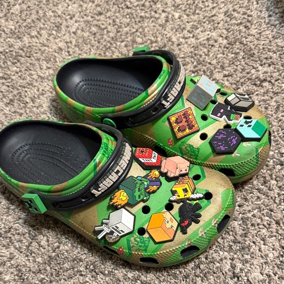 Minecraft Crocs - Picture 4 of 4